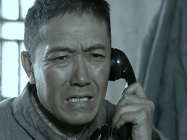 李云龙拿下平安县城后收获多少装备楚云飞的反应就是答案