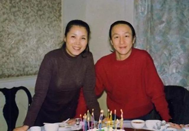 田震|她的消失，是娱乐圈的悲哀