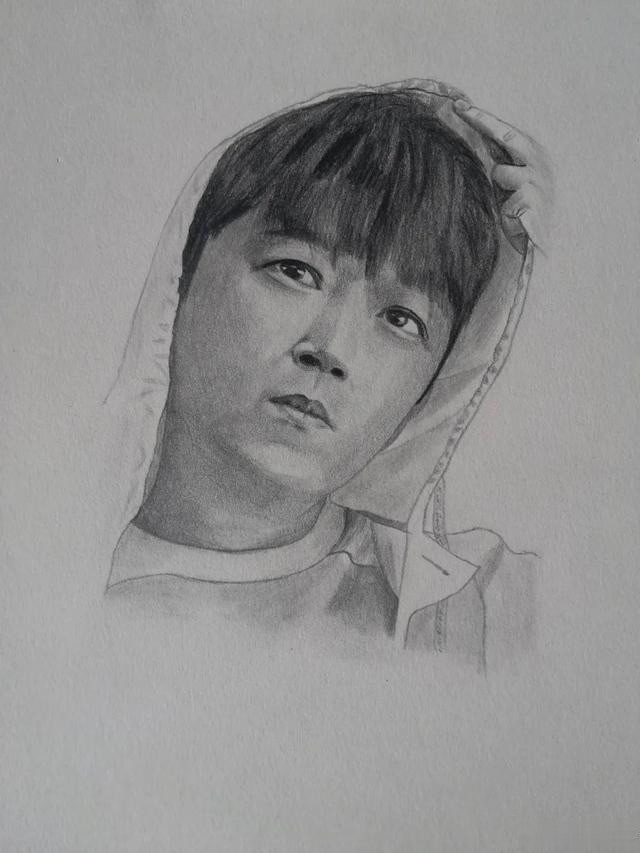 副业演戏的潘粤明主业画熊猫有多好看