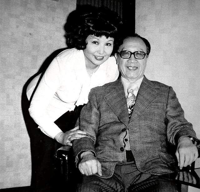 梁实秋71岁找到真爱相爱8年后漂亮女明星为他孤守6年多