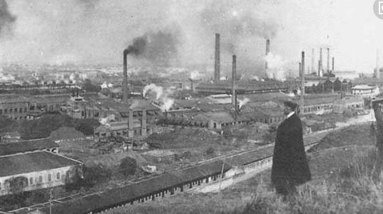 洋务运动使工业呈现繁荣假象甲午战后列强明白大清是纸糊的老虎