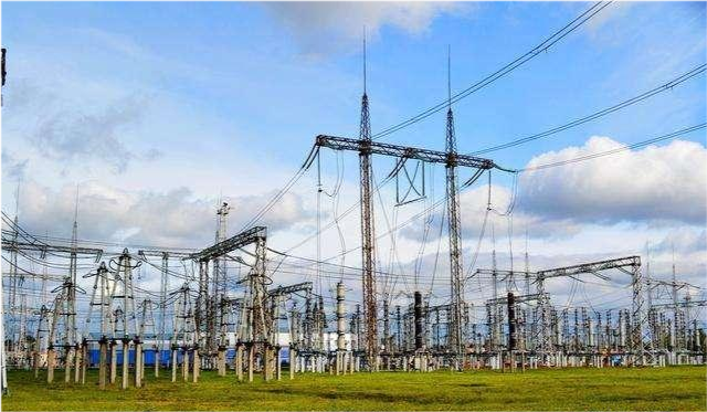 爱迪生|为什么中国用220伏电，美国却用110伏电？