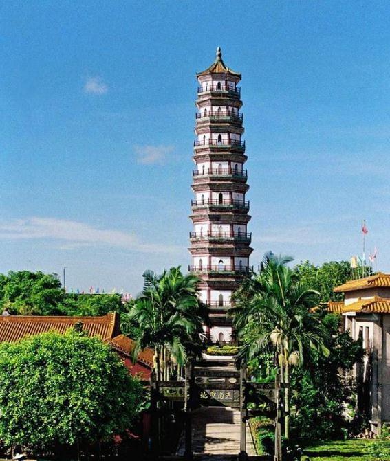 雷州:藏在小城里的迷人风光景色_腾讯新闻