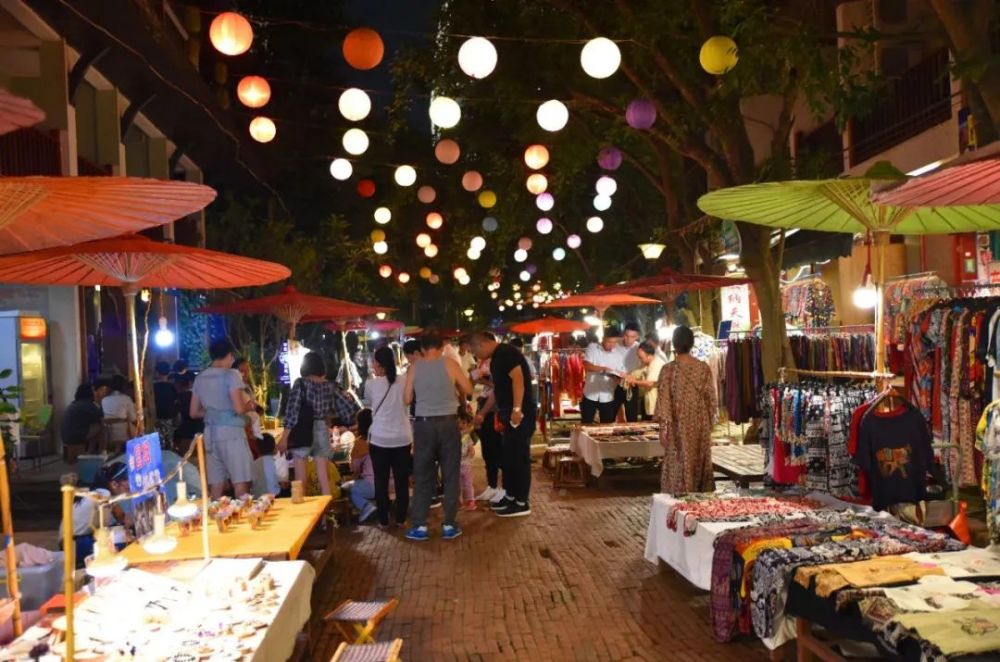 云南最具特色的夜市,你去过吗?_腾讯新闻