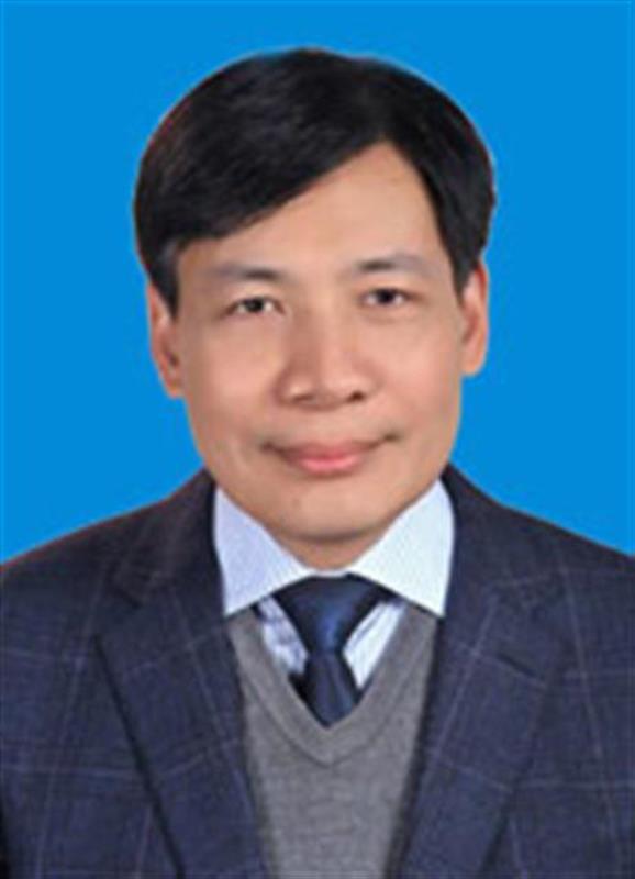 省纪委监委派驻省公安厅纪检监察组组长熊晓泉在扫黑除恶专项斗争中