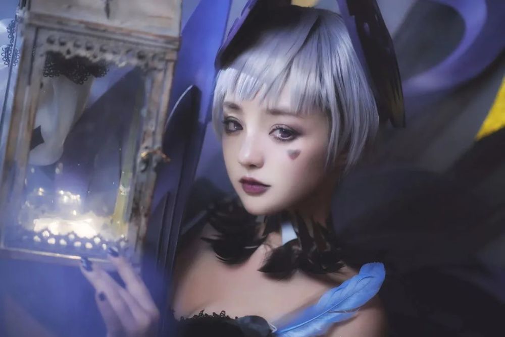 小陆离cos天鹅之梦初恋脸演绎双面小乔看到日常照后恋爱了