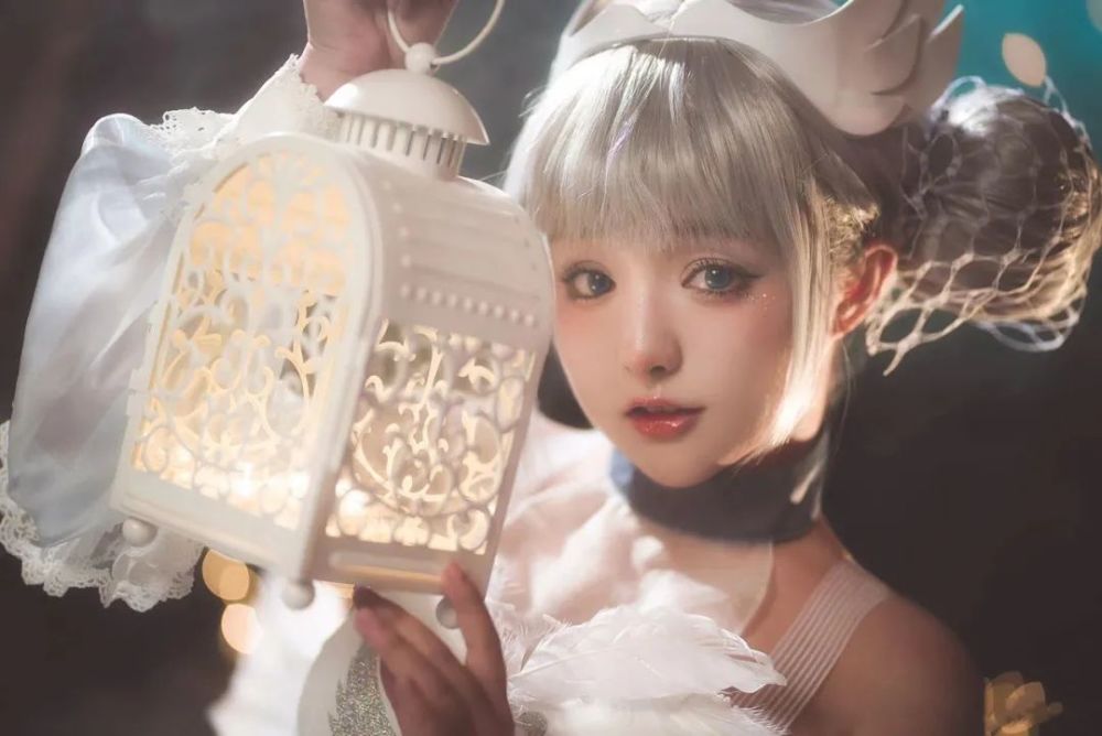 小陆离cos小乔天鹅之梦初恋颜值引万人围观看到日常照后恋爱了