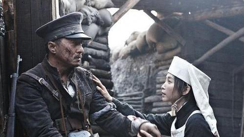 第四个意外,打响武昌起义第一枪10月10日晚,新军内部的一个排长陶启胜