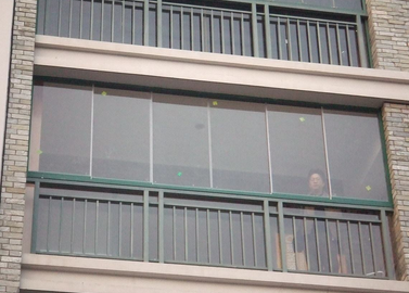 第一次见封阳台用此种玻璃,好聪明,后悔家里装错了!