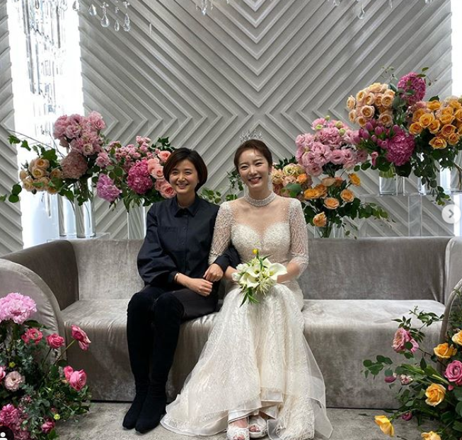 裴涩琪结婚图片
