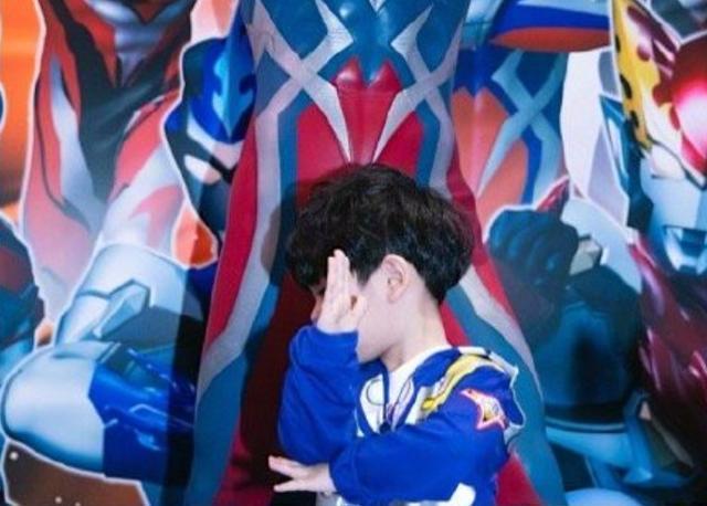 黄晓明|43岁的黄晓明：去油才是他的终身事业