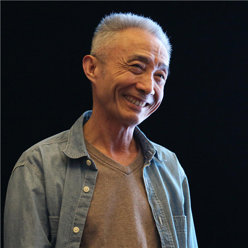 戴建业|博士生导师四处演讲，拍短视频月入超5万，网友：毫无文人风骨