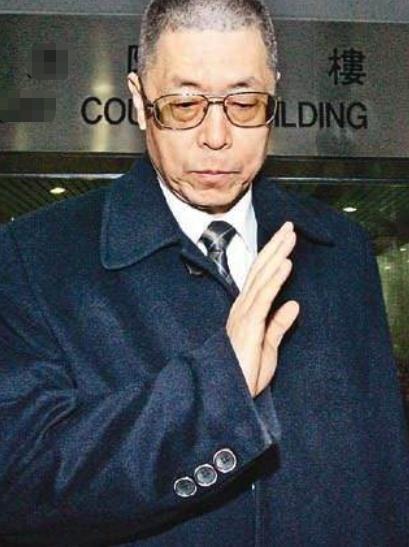 堪比赌王81岁钢琴大师刘诗昆再当爹小37岁三婚太太赴美产女