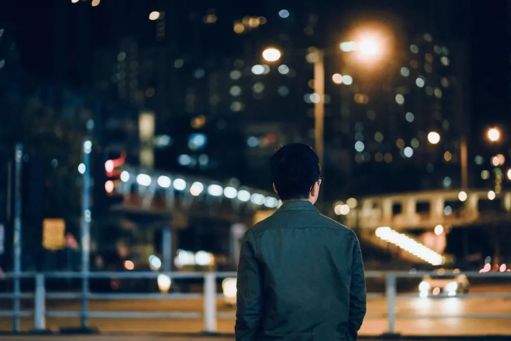 华子|品读｜亲爱的少年