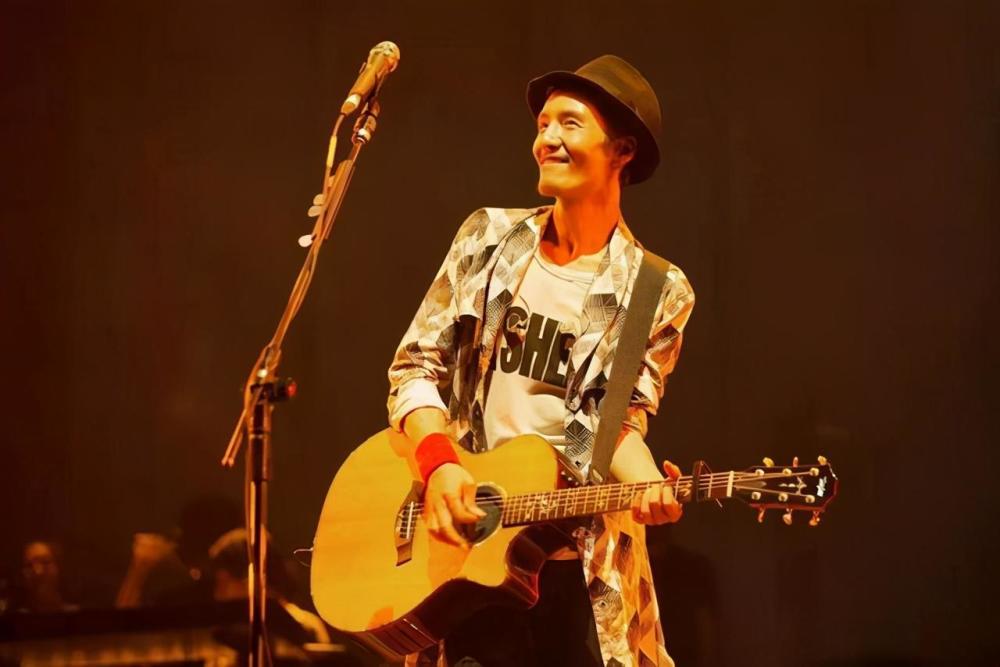 高晓松|“我曾经找朴树借15万，他只回两个字”：高晓松这番话，值得细品