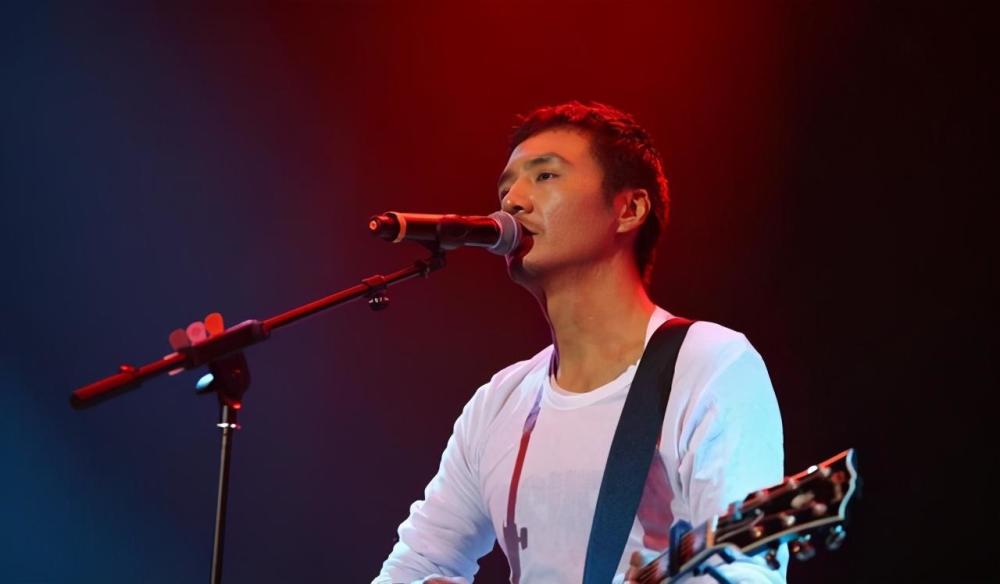 高晓松|“我曾经找朴树借15万，他只回两个字”：高晓松这番话，值得细品