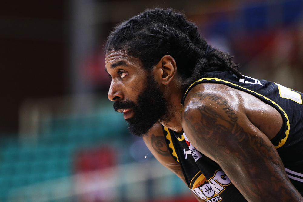 梅奥一战狂刷两纪录 fmvp惨被他压制