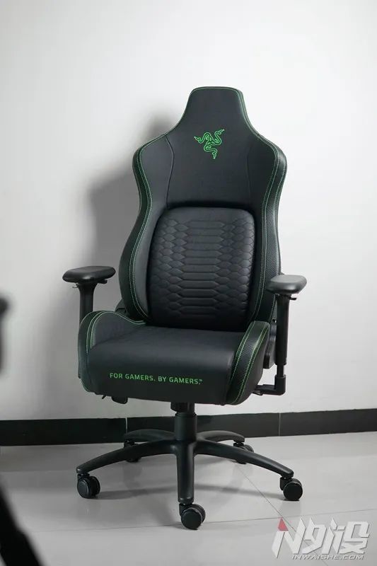 "腰"你舒服 razer iskur雷蛇风神电竞座椅开箱