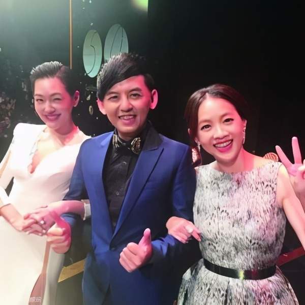 大小s|大小S能够在娱乐圈立足，真的不容易