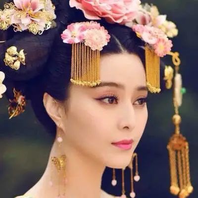 范冰冰|她的美貌热搜，真让人一头雾水