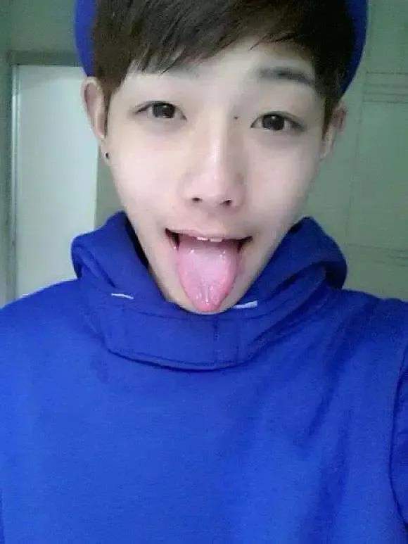 演员请就位|《演员请就位》最大资源咖，过往背景好复杂，镜头前后判若两人