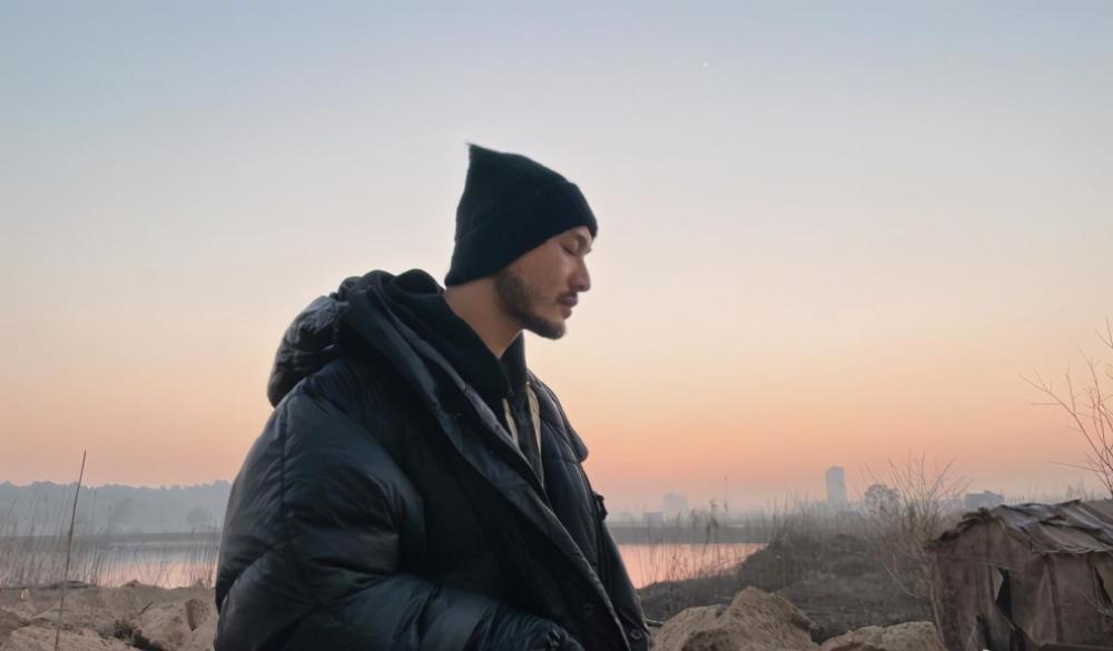 黄晓明|浪姐三人组拼单给黄晓明买蛋糕，本尊回复太可怜，网友的话真相了