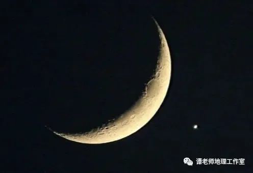 月全食|【时事聚焦】什么是新月抱旧月？关于最美月球特殊天象的合集整理！