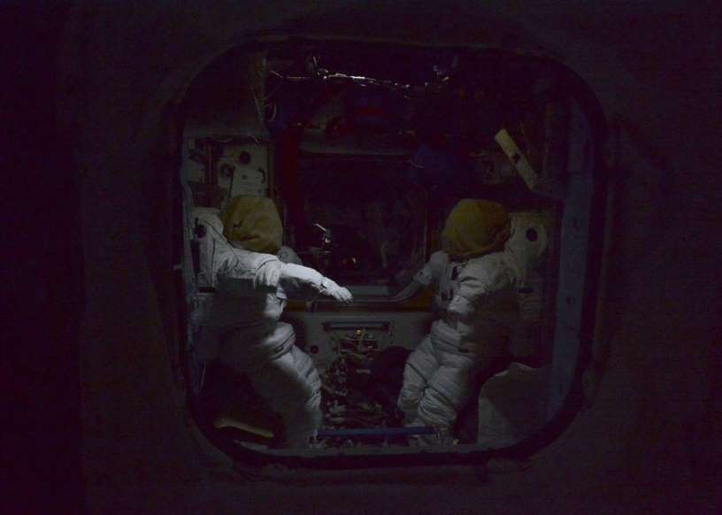 阿波菲斯|科学家猜测：2068年巨型小行星阿波菲斯要撞击地球？