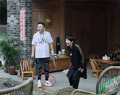 于谦的"李宁鞋"成爆款,价格不超过800元,网友:早买不后悔