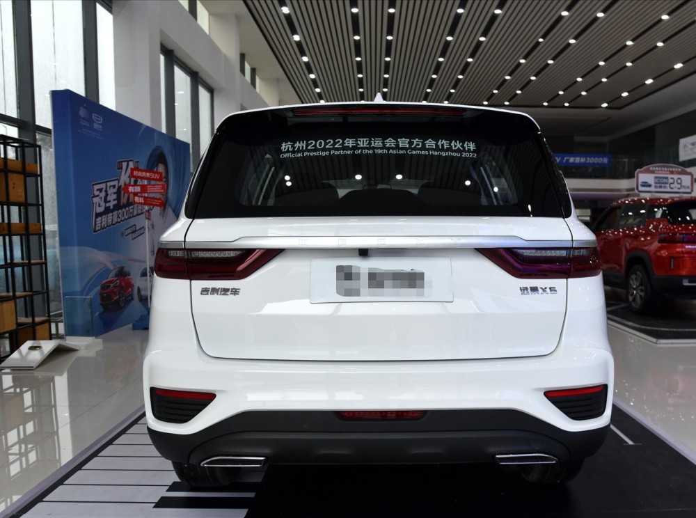 最便宜国产紧凑suv,预售6.6万,1.4t cvt,新远景x6真霸气_腾讯新闻
