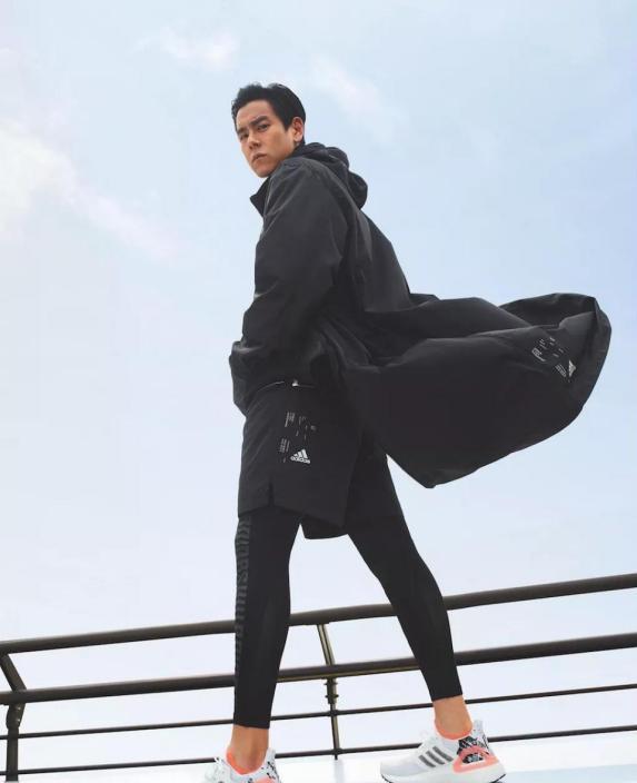 彭于晏真会穿!帅气还有型,简直是行走的衣架子_腾讯新闻