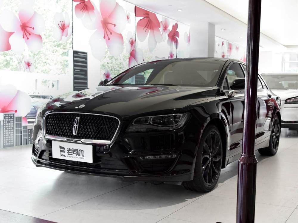 实拍林肯mkz轴距2850mm配20t6at仅26万
