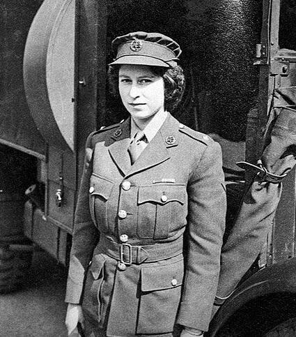 现在的英国女王是大家都非常熟悉的伊丽莎白二世,或许大家也未曾想