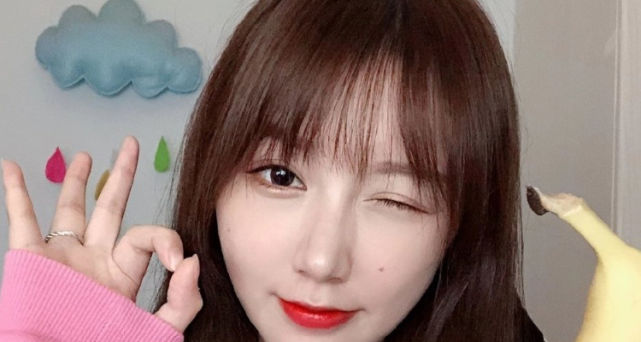 露露酱茶艺往事曝光先是比赛被贝玲妃打穿连国服达摩也是代打