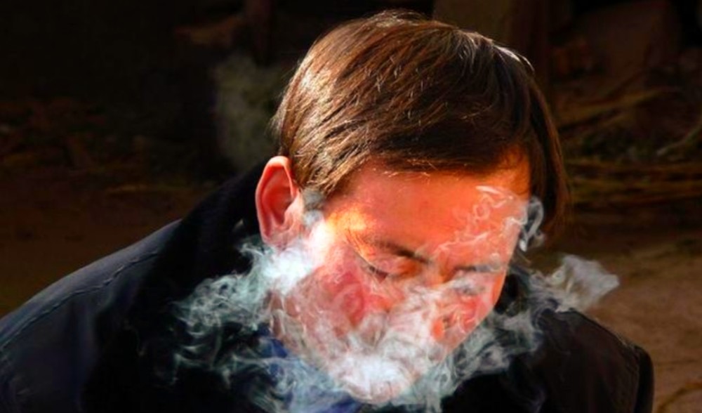 香烟|“控烟令”再升级？低价香烟或将成历史，3.5亿烟民难受了？