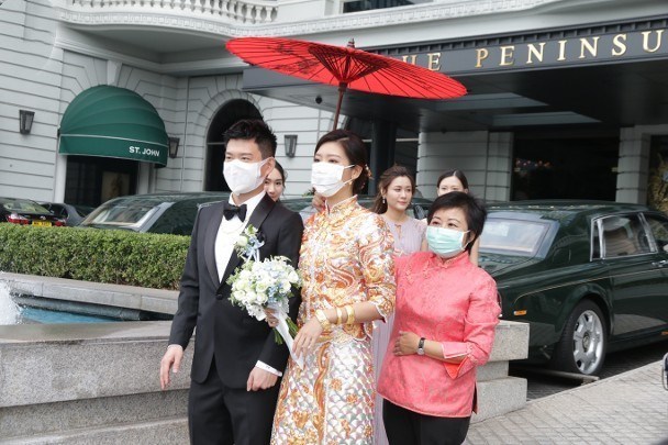 余香凝|恭喜！陈家乐旧爱余香凝今日出嫁，老公大其13岁，绣球遮肚飘孕味