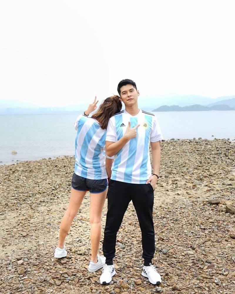 余香凝|恭喜！陈家乐旧爱余香凝今日出嫁，老公大其13岁，绣球遮肚飘孕味