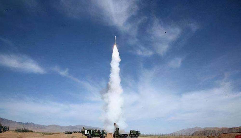 印军低头谈撤军却集中火力猛攻巴铁跑击居民区导致严重伤亡