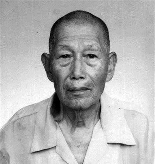 中国最后一位武学宗师,见证了武术巅峰,晚年为何说:我永不收徒
