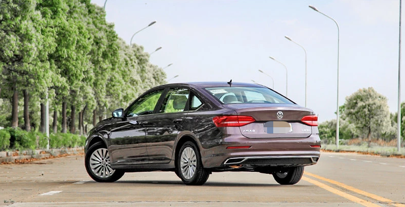 13.8万提了辆日产轩逸,2个月后再开朗逸,车主:差距明显