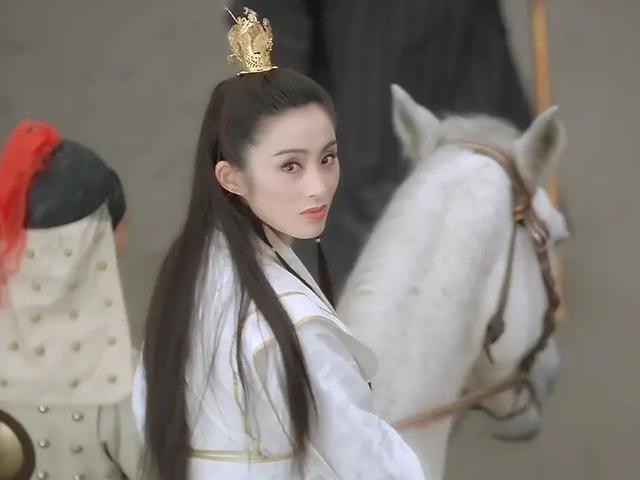 周星驰|周星驰御用“星女郎”，几次复出均水花不大，张敏还能翻红吗？