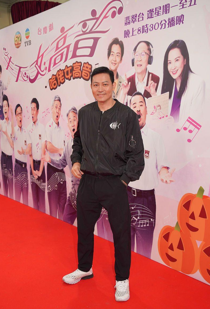 58岁tvb绿叶曾伟权病逝,前任梅小惠深表惋惜,感恩遇见对方_腾讯新闻