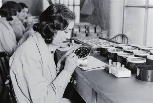 姑娘|为科技献身的镭姑娘，她们的悲惨人生