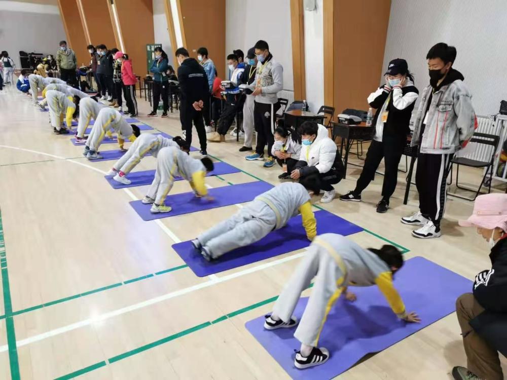 中小学生|北京市西城区举办首届中小学生体能比赛