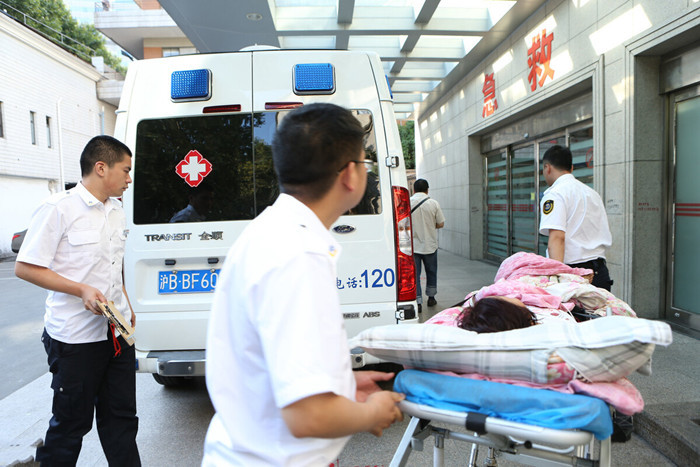 血压高|心肌梗死最好的治疗方法是什么？需要用到哪些药物才能救命！