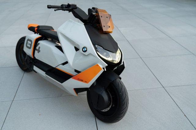 未来出行的领军者bmw摩托概念车全球首发 宝马 概念车 摩托车 Definition Ce04 电动化 踏板摩托车