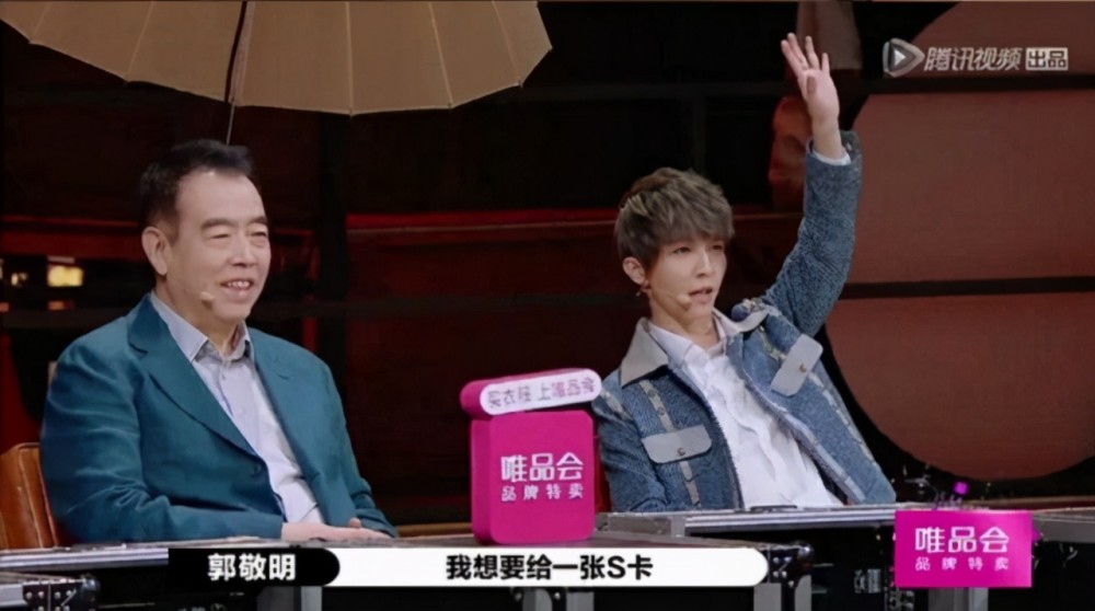 何昶希|何昶希为戏留三天胡子，也能开始吹敬业了？