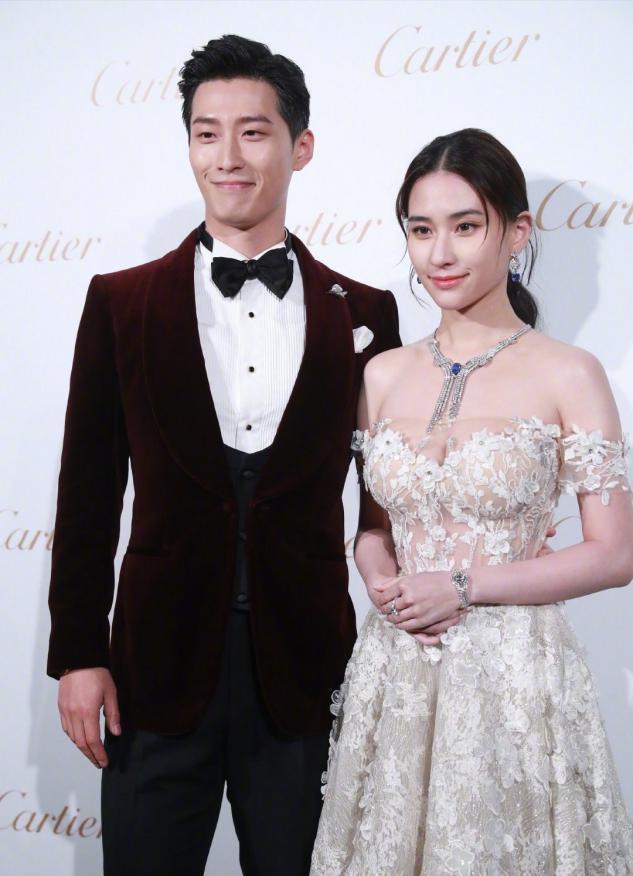 何超莲|赌王千金何超莲获名校硕士学位证，男友窦骁发文炫耀，网友：优秀