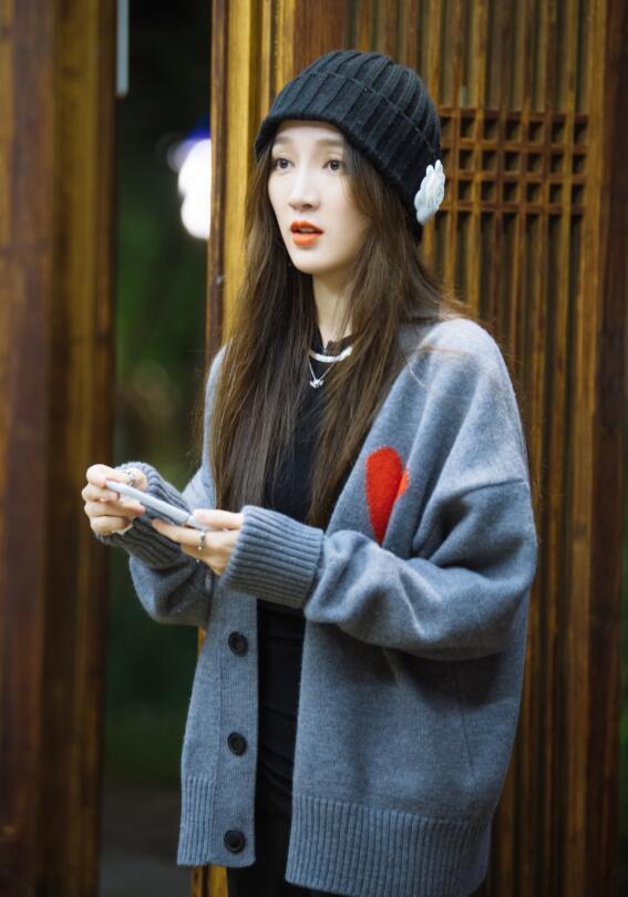 乘风破浪的姐姐|《姐姐》节目组搞事情？观众想看姐姐旅游，姐姐却要关起来排练？