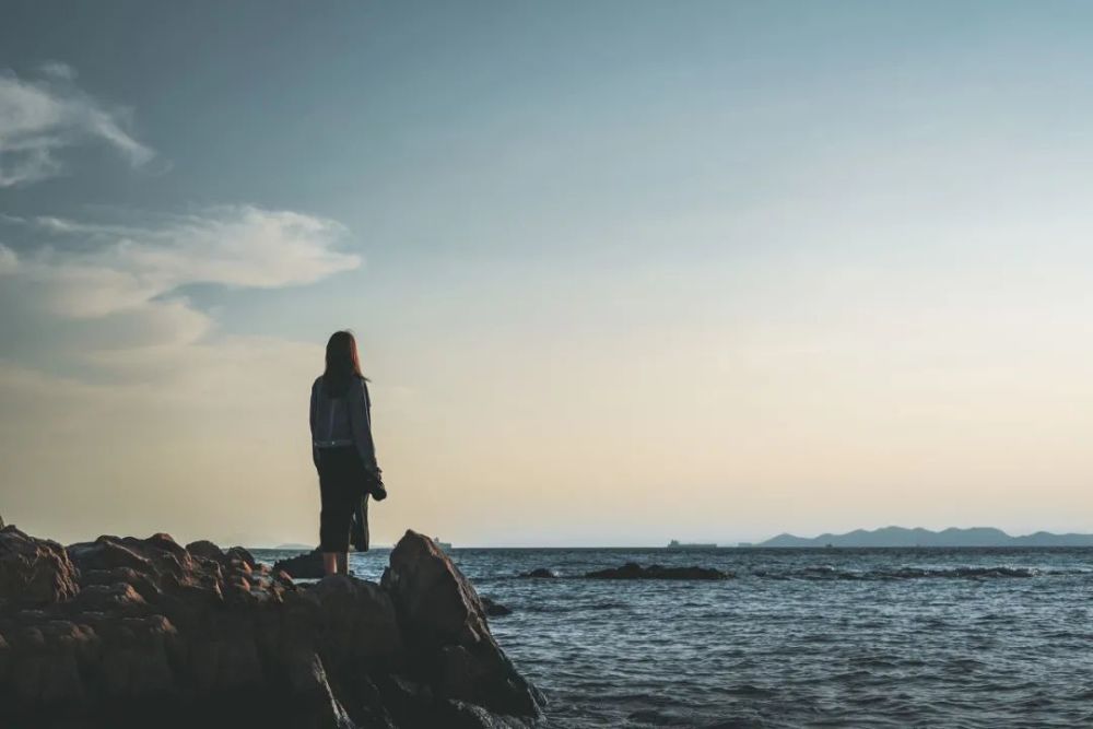 情绪|10句很刺骨的话，让你看清别人，明白自己